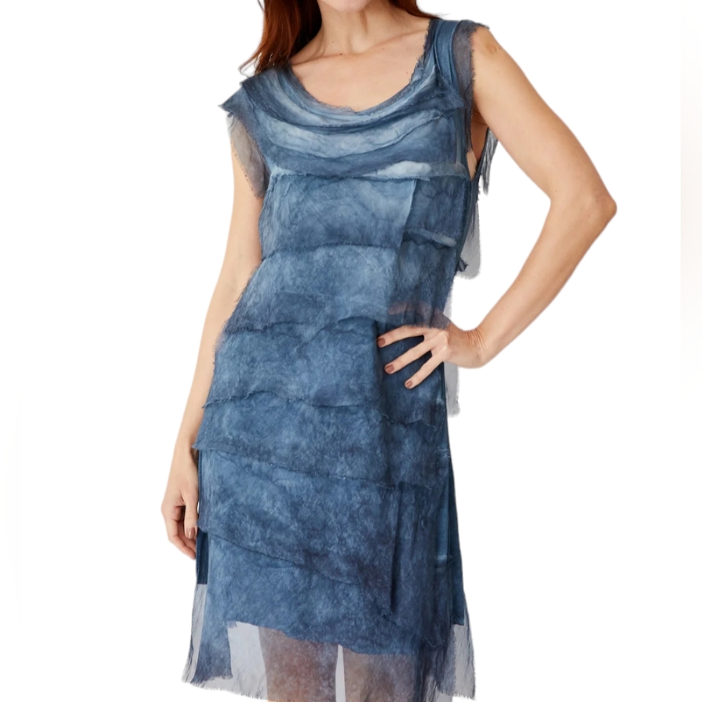 ITALIAN ELISA SILK DRESS WOMESLNS ONE SIZE 17IN PTP BLUE TIERED LAYED LINED KNEE - Picture 1 of 15